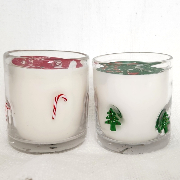 Set of 2 Christmas Glass Candles - Candy Cane & Green Christmas Tree - New - Picture 1 of 6